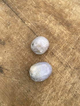 Grape Agat (Druvagat, Cuddle Stone), trumlad
