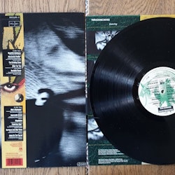 Trashing Doves, Bedrock vice. Vinyl LP