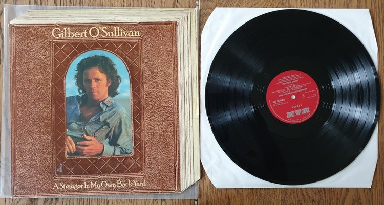 Gilbert O Sullivan, A Stranger In My Own Backyard. Vinyl LP