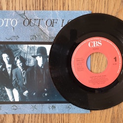 Toto , Out of love. Vinyl S