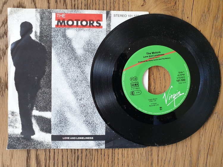 The Motors, Love and loneliness. Vinyl S