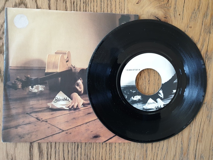 Kate Bush, Babooshka. Vinyl S