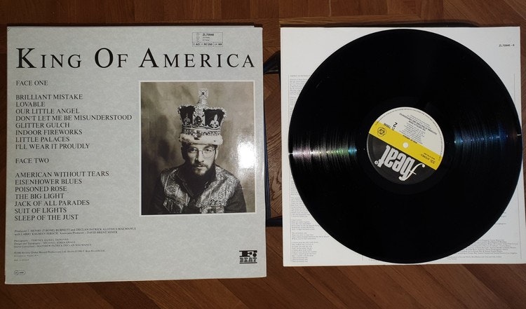 The Costello show feat attractions and confederates, King of America. Vinyl LP