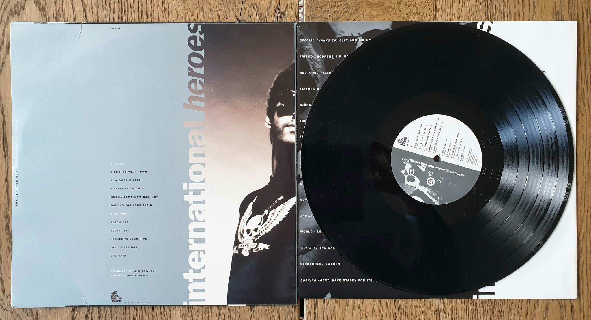 The Leather Nun, International heroes. Vinyl LP