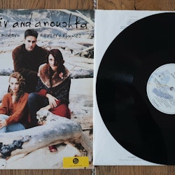 Terry, Blair & Anouchka, Ultra modern nursery rhymes. Vinyl LP