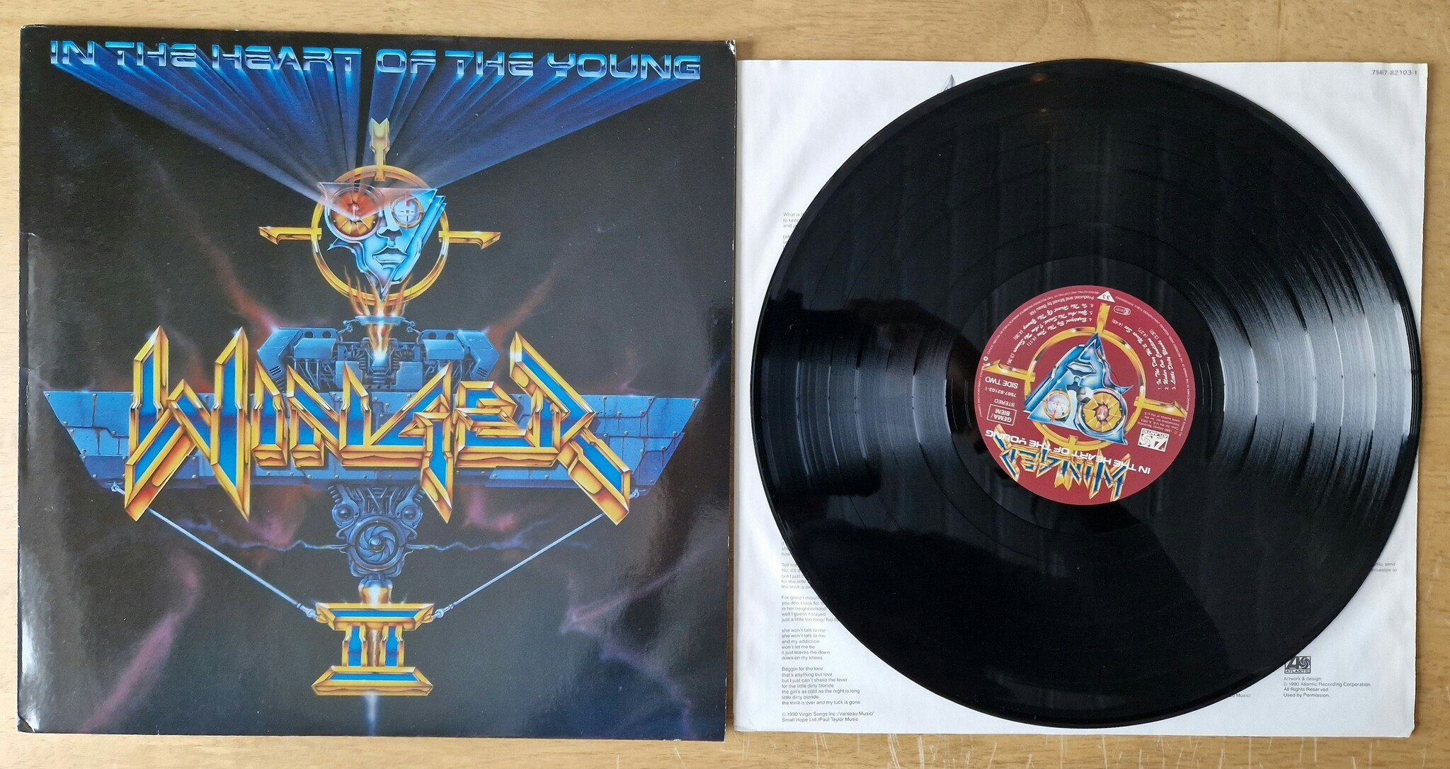 Winger, In the heart of the young. Vinyl LP