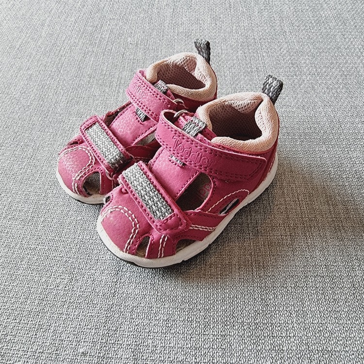 Toddler sandaler str 19 - Om igjen
