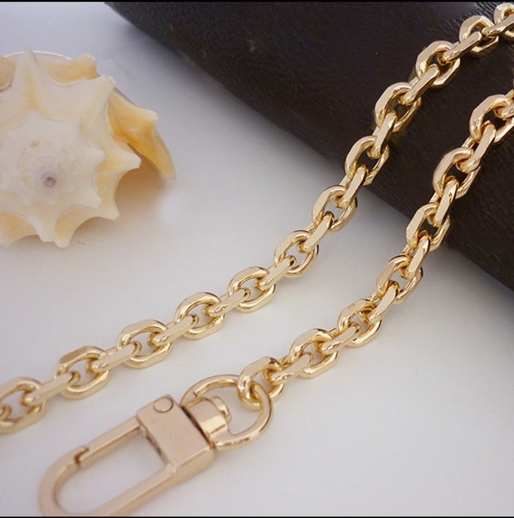 🔥New LOUIS VUITTON Felicie Gold Metal Chain 45 in Crossbody Strap RARE  GIFT