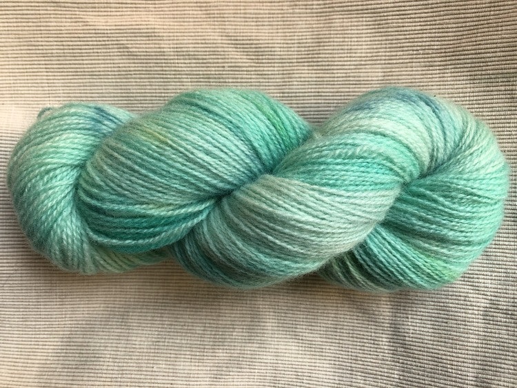 Milla Finull - Pale Jade Elephant 50 g