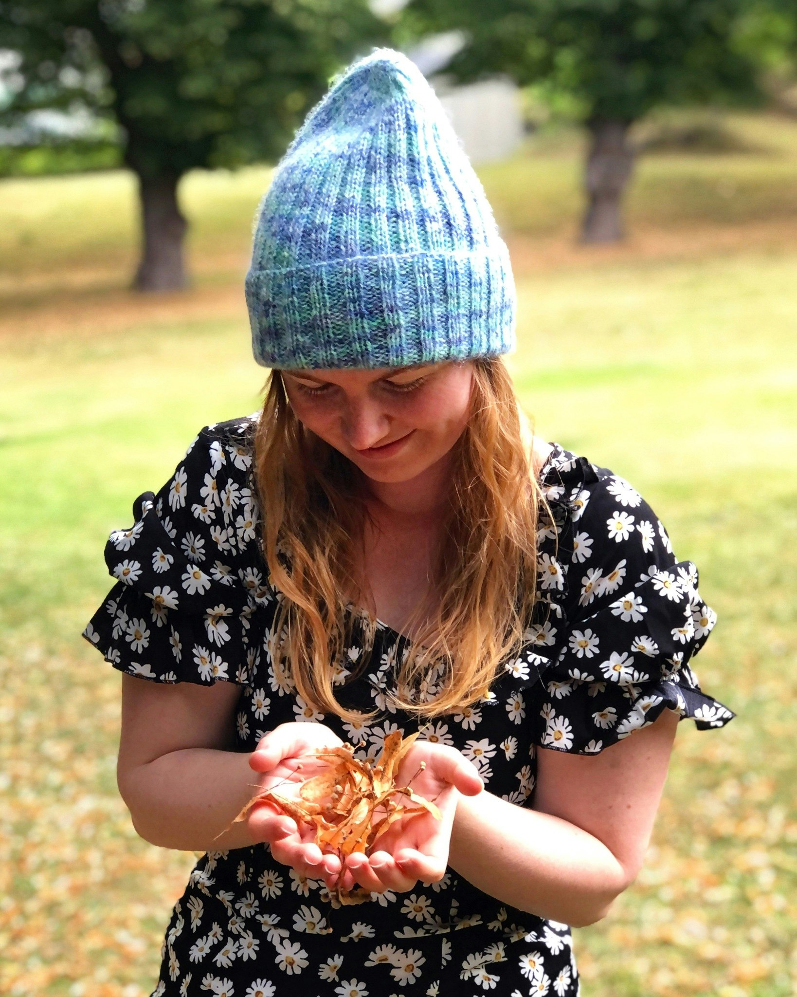 Irene's Hat garn+mönster - April Morning & Pink Marshmallow 50+25 g