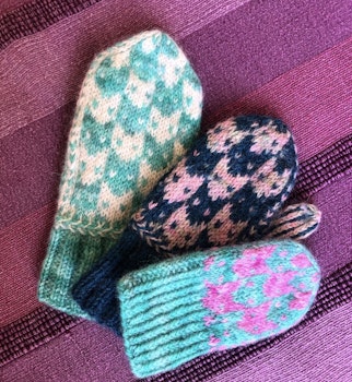 Lille Katt Child Mittens - ENGLISH knitting pattern