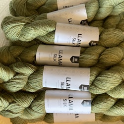 Llama Silk - Leaf Green 50 g