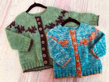 Happy Pebles Cardigan - svenskt stickmönster