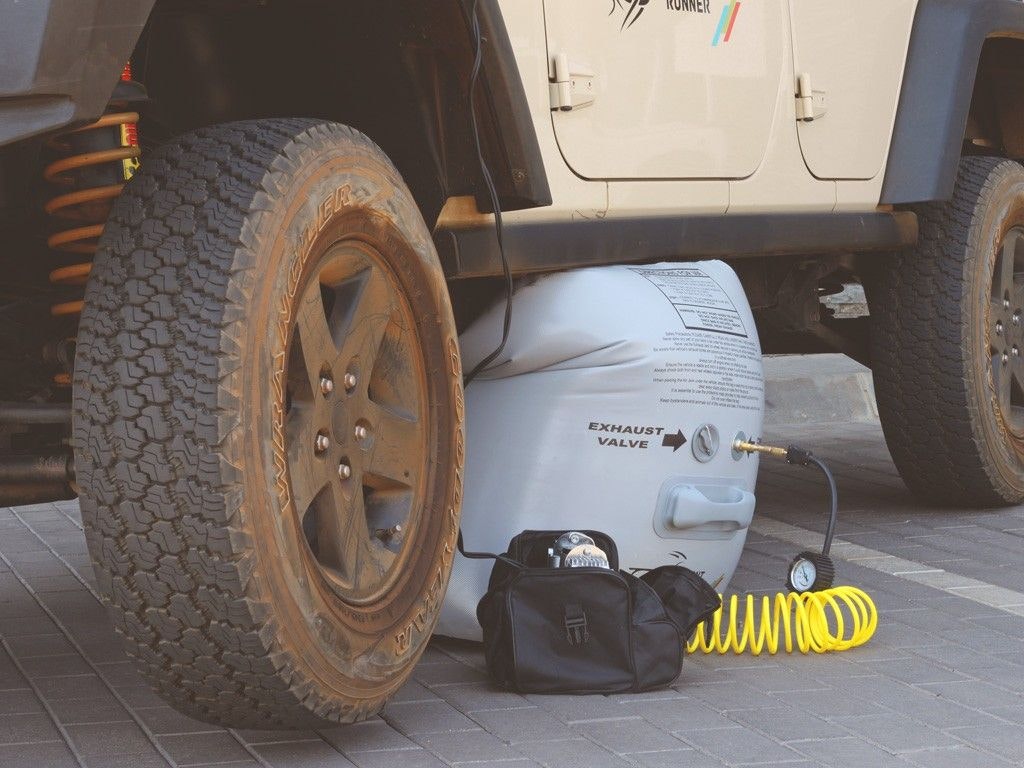 FRONT RUNNER AIRCRANE 2 TON AIR JACK
