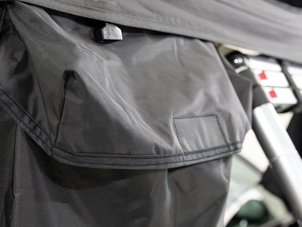 DOMETIC TRT 140 AIR INFLATABLE ROOFTOP TENT