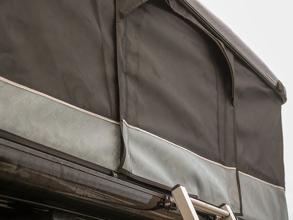 JAMES BAROUD ROOFTOP TENT ODYSSEY M / BLACK