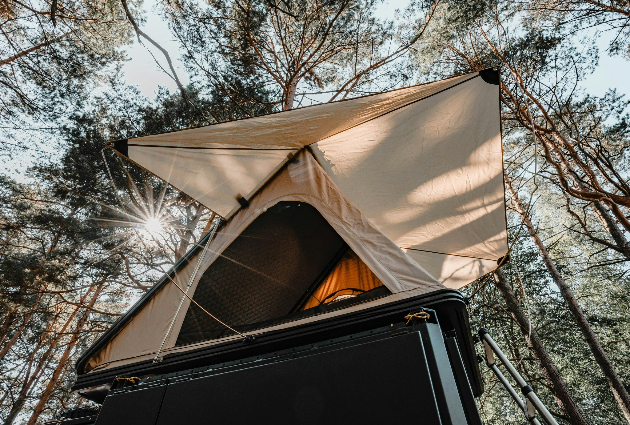Dragon Winch Aluminium Roof Tent TYPE A