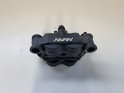 Honda CB125R Bremsecaliper Foran / Brake Caliper Front