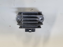 Honda CB125R spenningsregulator / Voltage Regulator