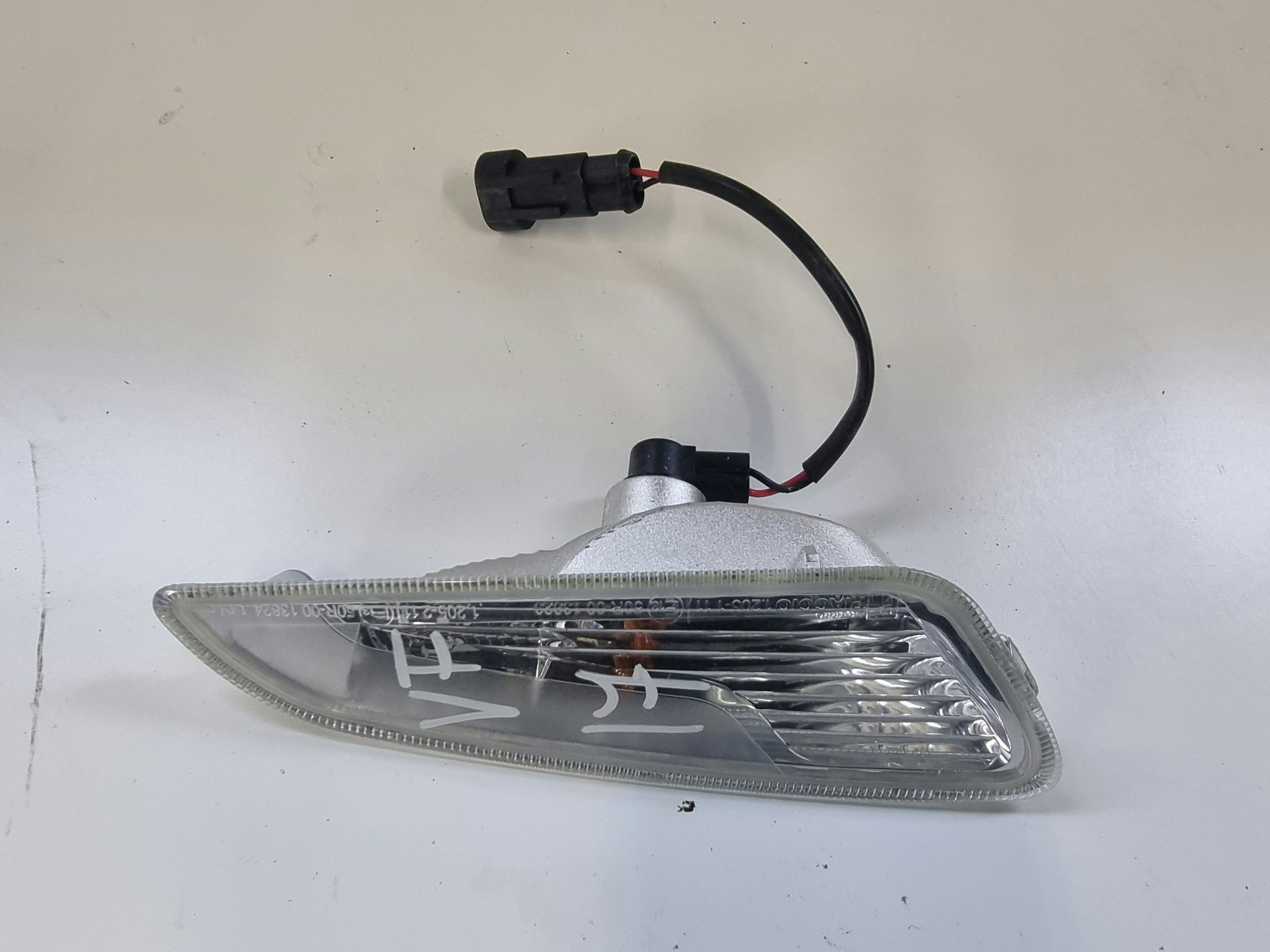 Vespa Primavera 50 2T 4T Blinklys Foran Venstre / Turn Signal FL