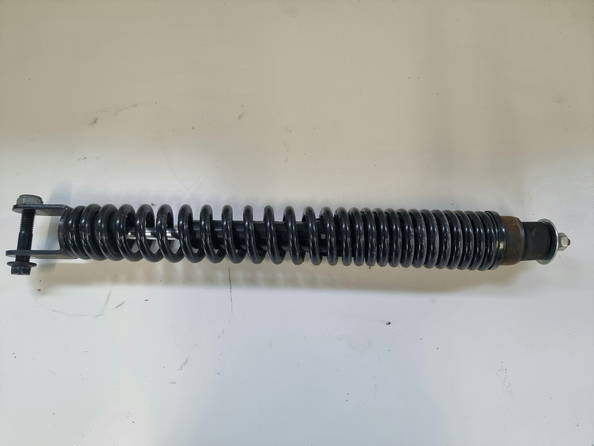 Vespa Primavera 50 4T støtdemper bak / rear shock