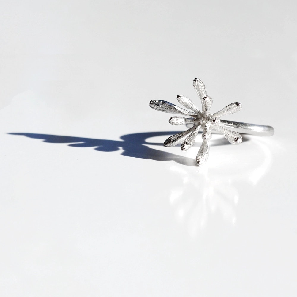 Silverring Flower Power
