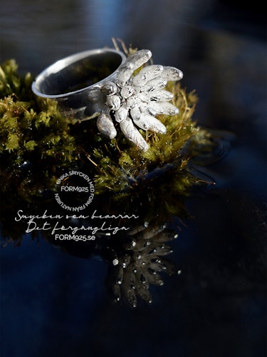 Silverring Flower Power