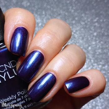 CND Eternal Midnight #254 VINYLUX, 15 ml