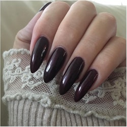 CND Dark Lava #110 VINYLUX, 15 ml