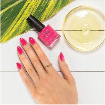 CND Pink Bikini #134 VINYLUX, 15 ml