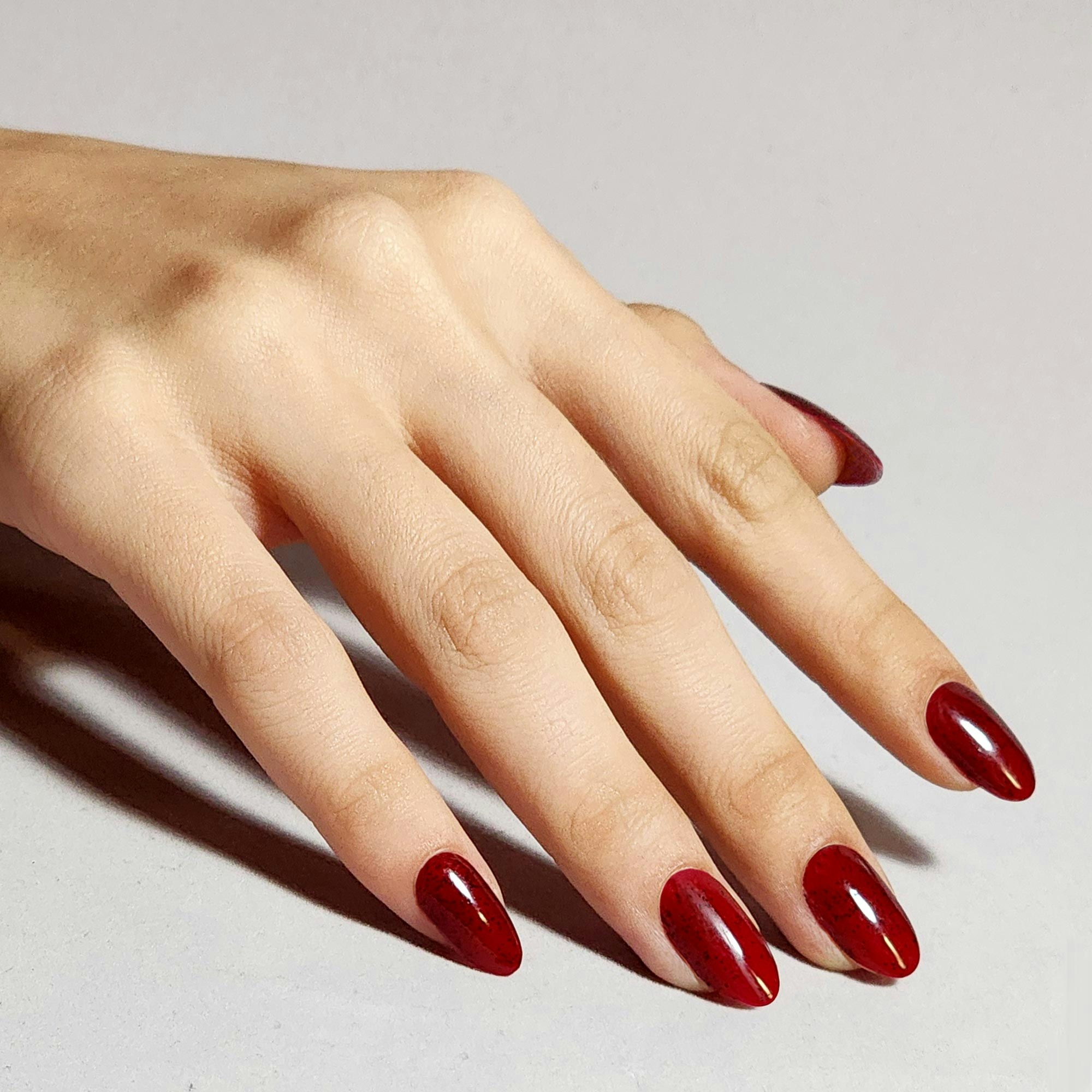 CND Needles & Red #453 VINYLUX, 15 ml