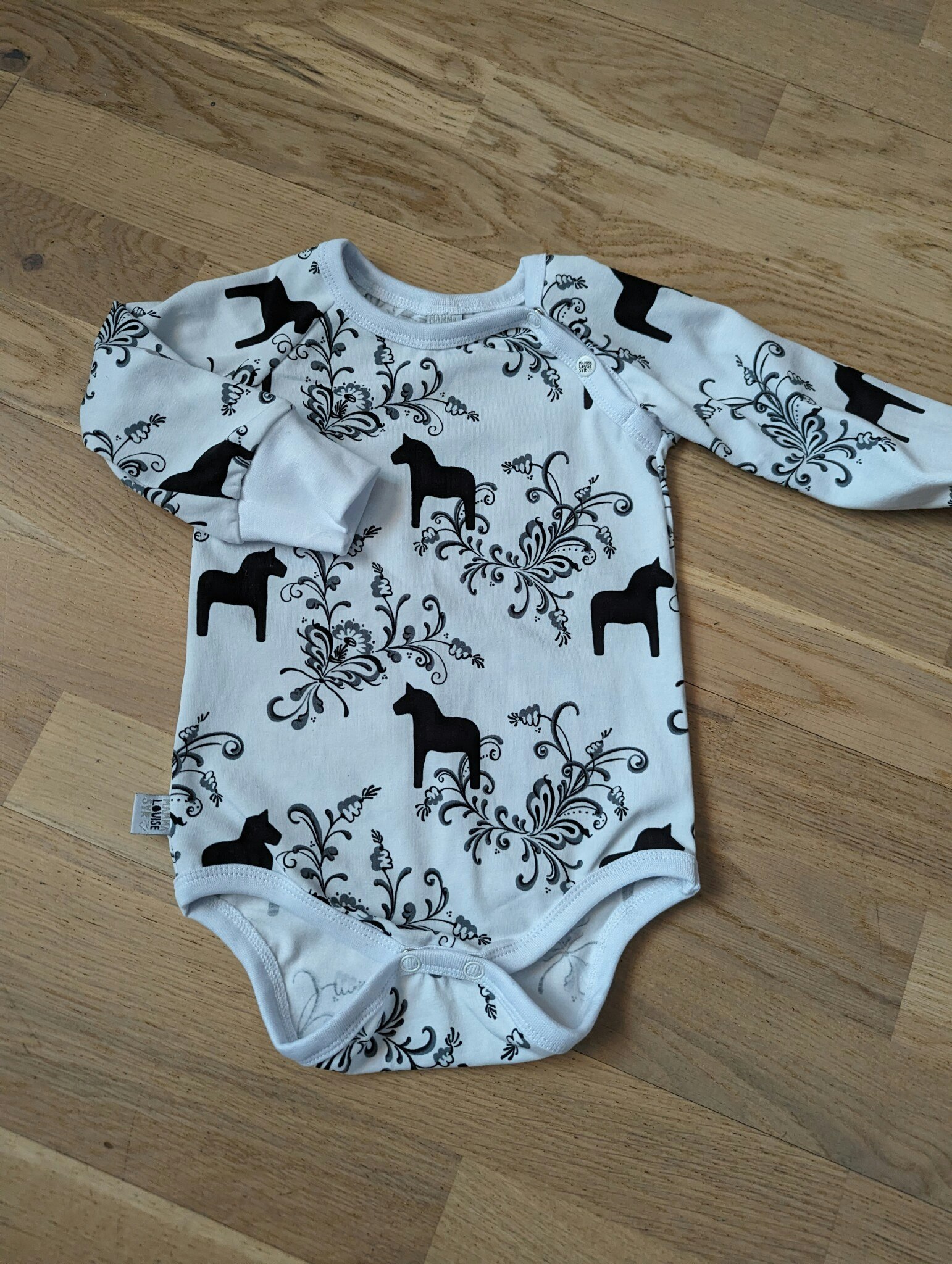 Ekologisk body med dalahästar - 7 motiv!