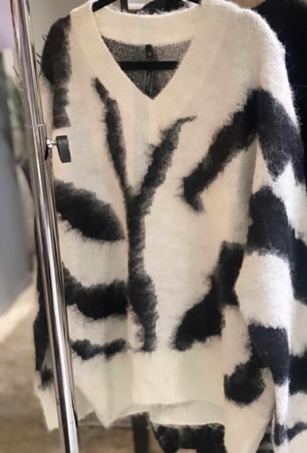 Zebra tröja v-neck