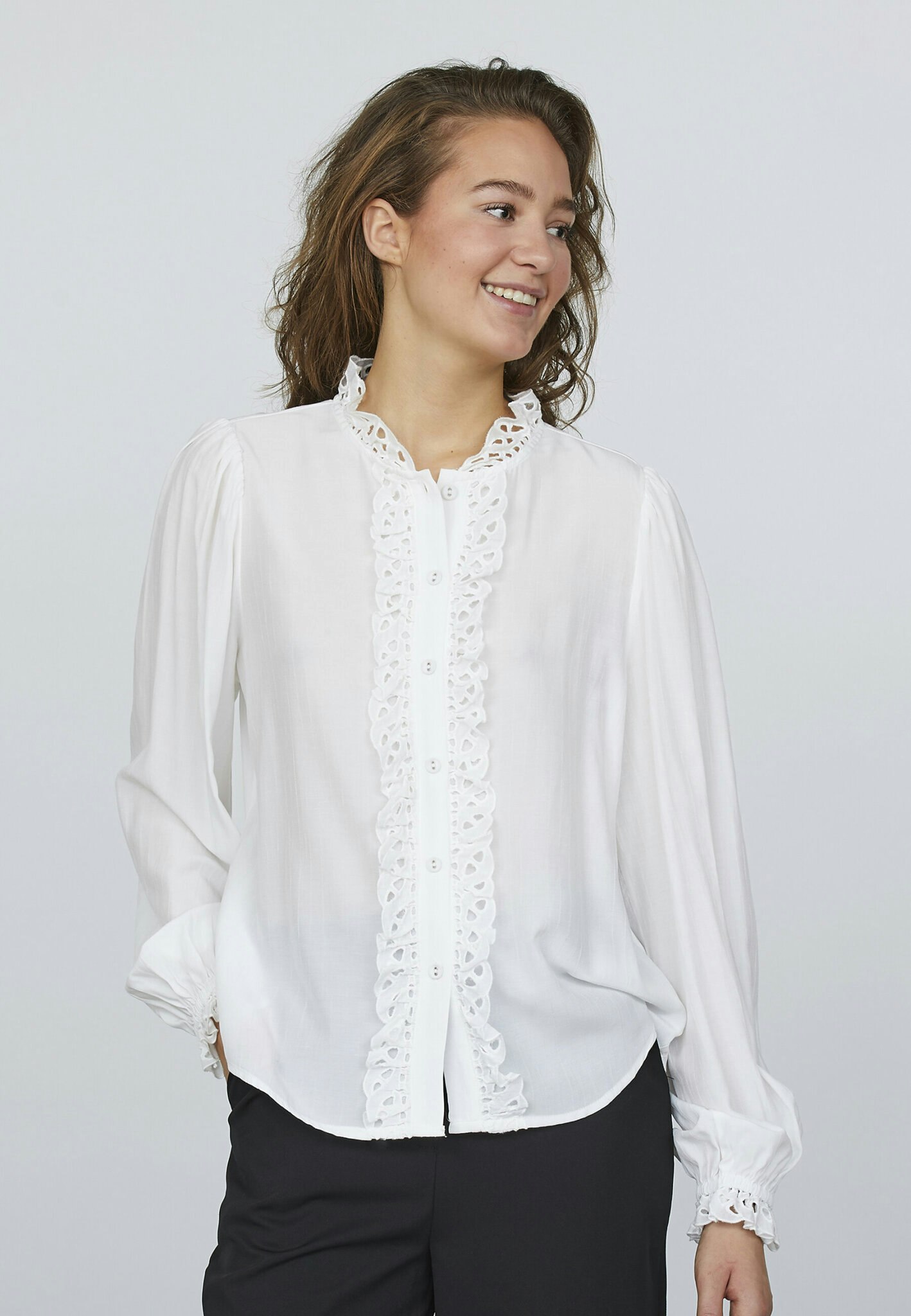 Viada lace shirt