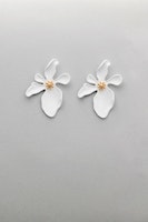 Flower earrings