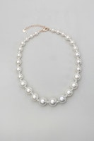 Bead pearl necklace