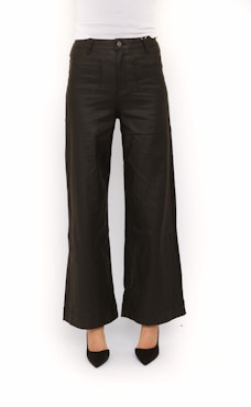 High-Waisted Pants with Front Pockets