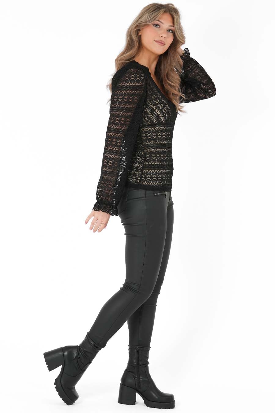 Carmen lace topp