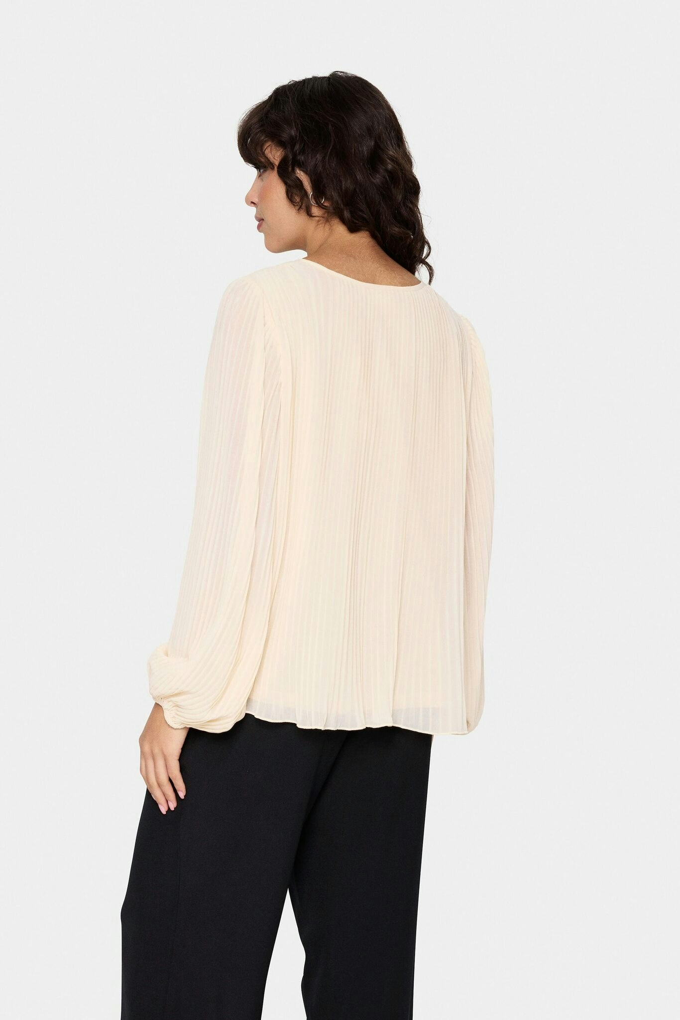 Hooma Blus
