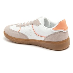 Ladies shoes