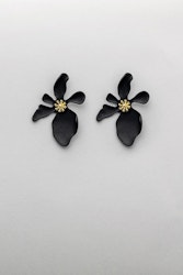 Flower earrings