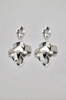 Leaf earrings metallic