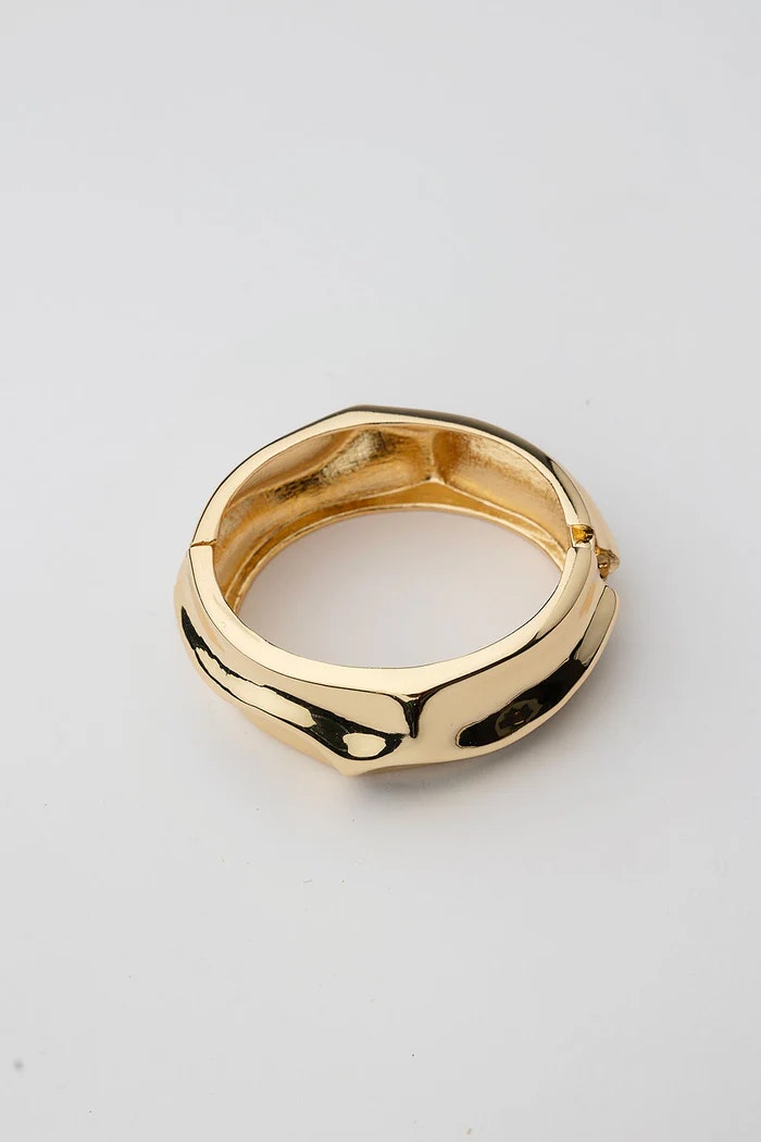 Big bracelet