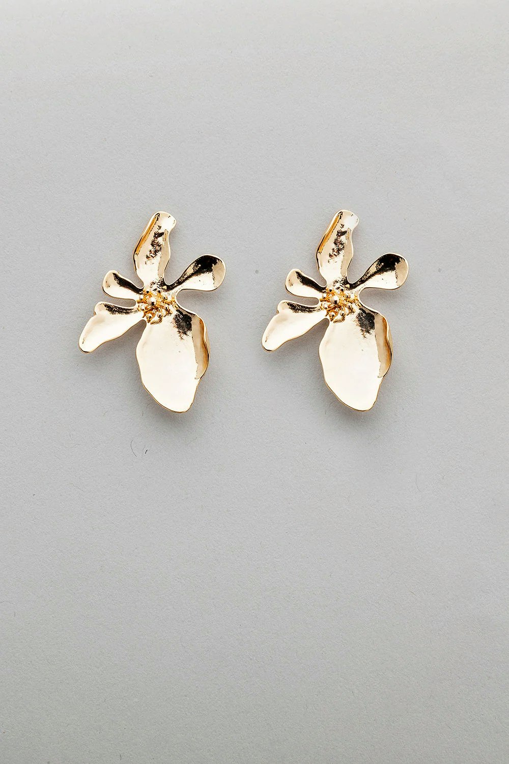 Flower earrings
