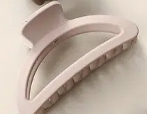 Hårklämmor blandat större