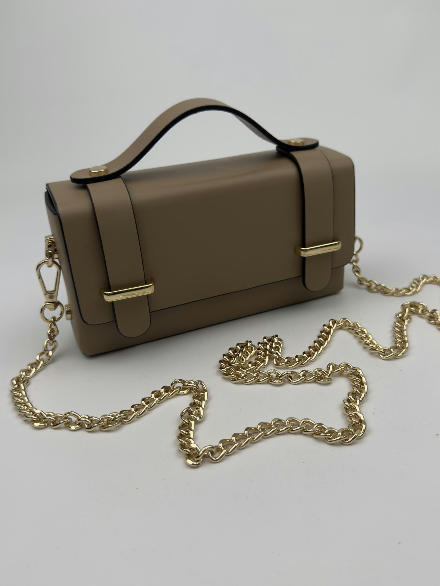 Clutch with chain strap