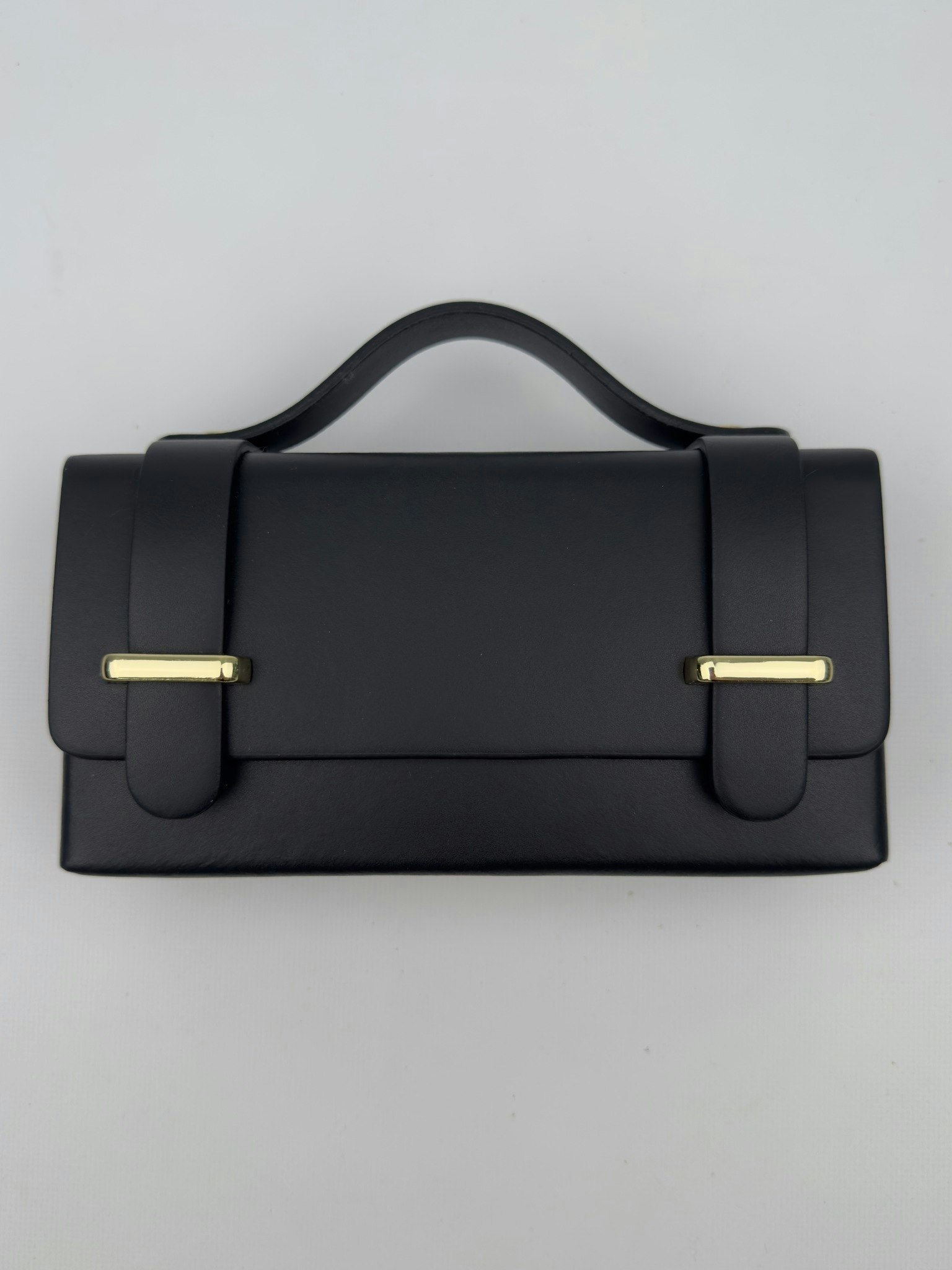 Clutch with chain strap