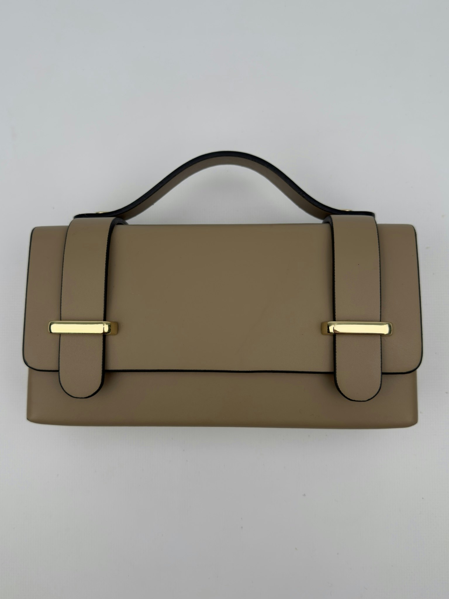 Clutch with chain strap