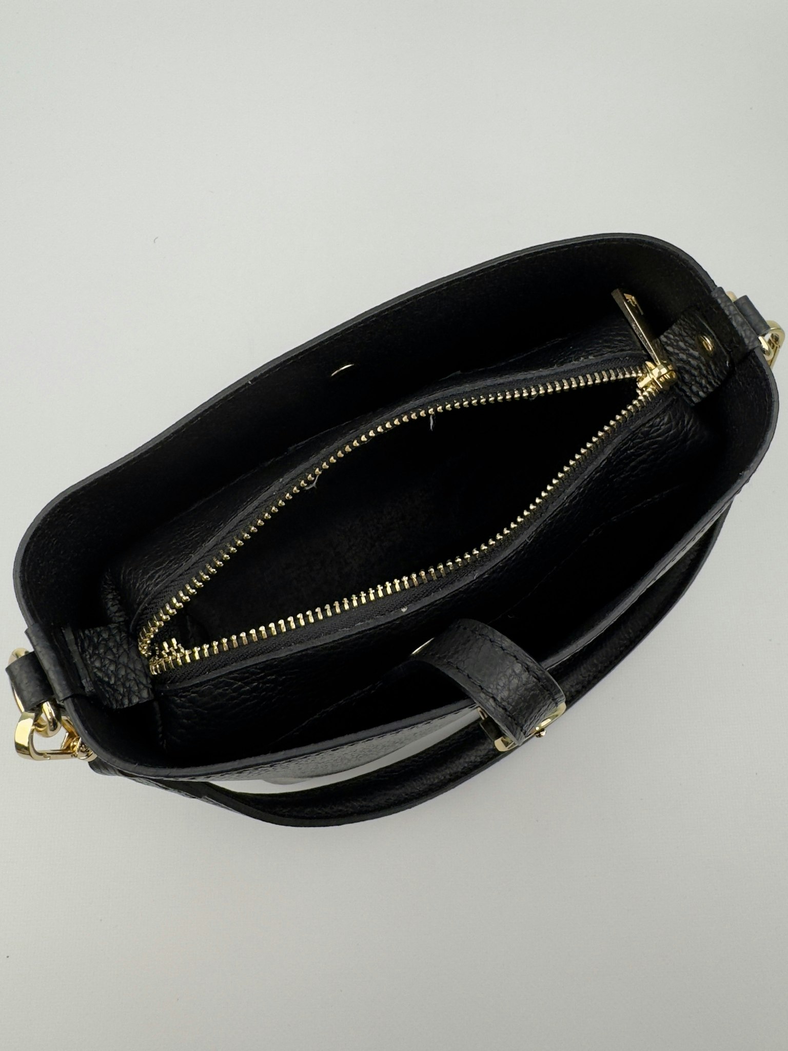 Elna leather handbag