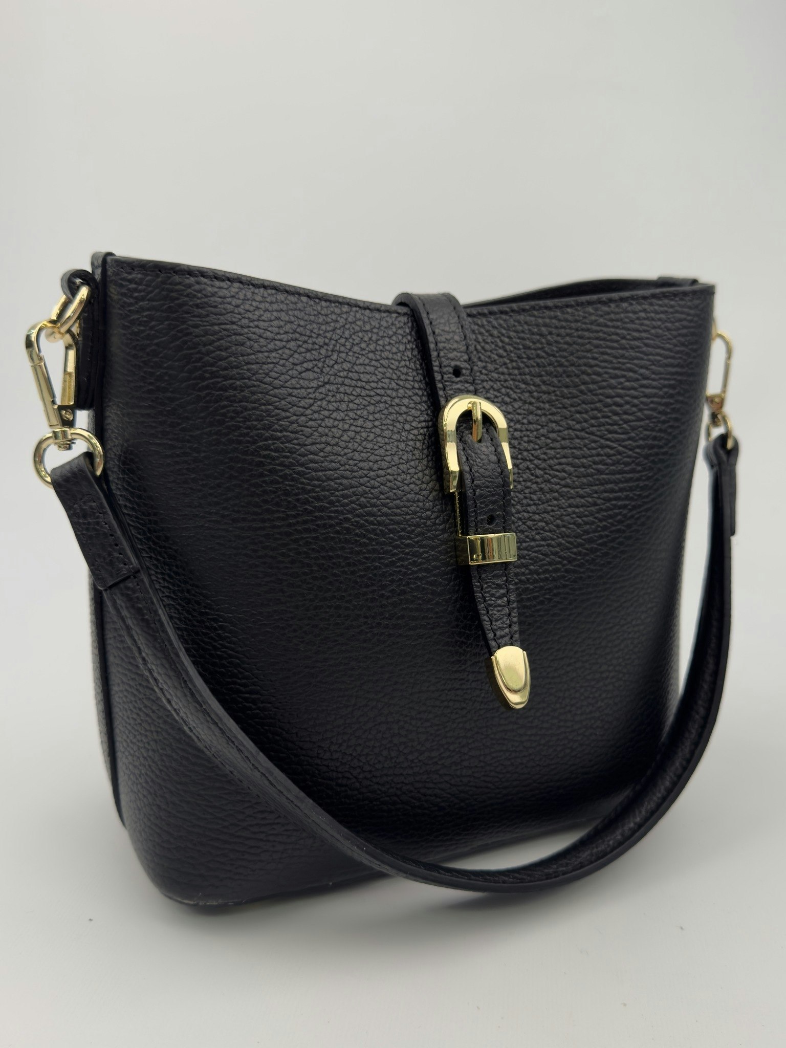 Elna leather handbag